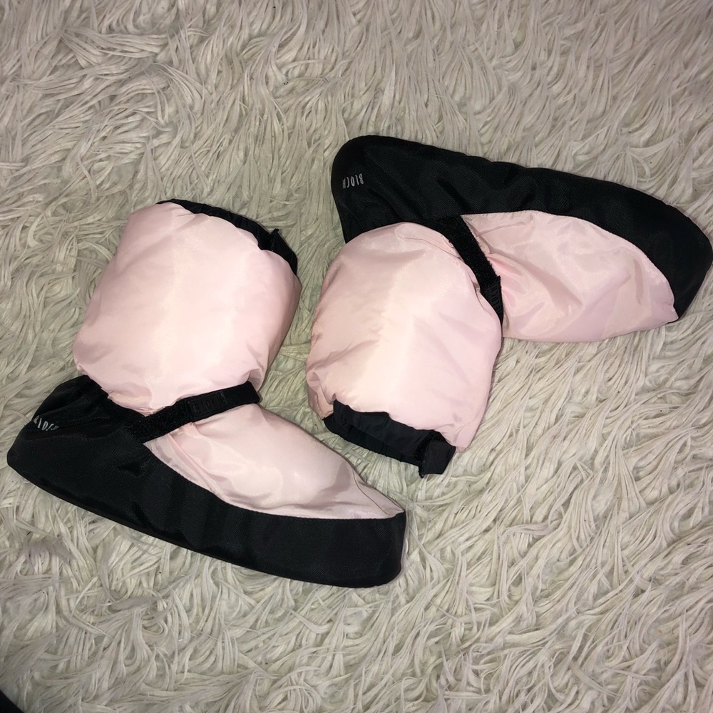 BLOCH dance booties candy pink size small